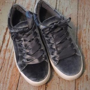 Massini velvet and ribbon loafers